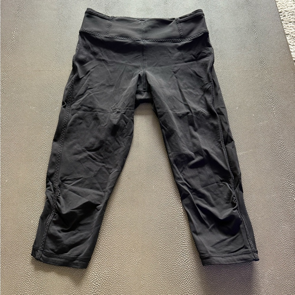 lululemon athletica Black Cropped Leggings